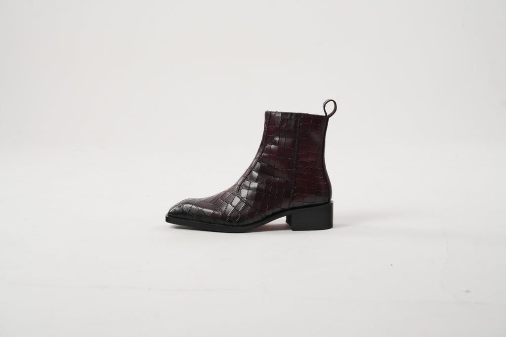 Burgundy Cuvier Chisel Toe Boots