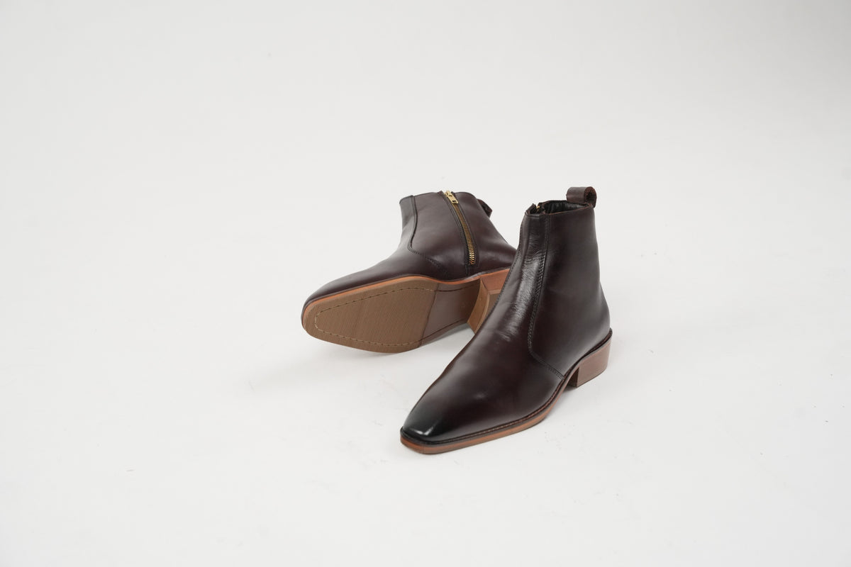 Bourbon Calfskin Chisel Toe Boots