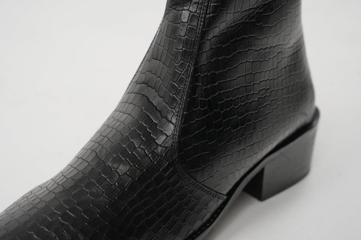 Onyx Caiman Boots